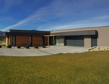 Řídicí systém rodinného domu v Beskydech