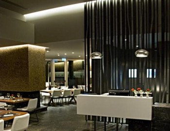 Systém řízení osvětlení a světelných scén - Cayena Restaurant, Nicosia, Kypr