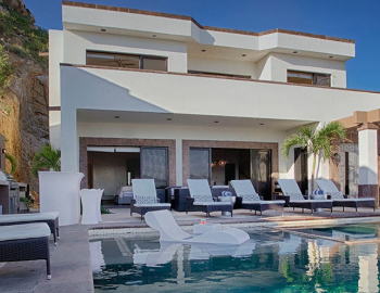 Řízení technologií v luxusní vile v Abu Dhabi