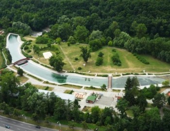 Dálkový přenos, dohled a měření bazénové technologie v areálu městského koupaliště Riviera v Brně