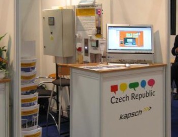 Control system of GSM-R network repeater powered from photovoltaic panels