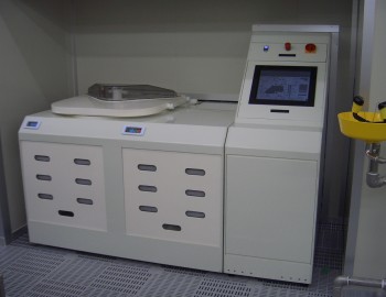 Řízení procesu mytí křemíkových desek - Finsko