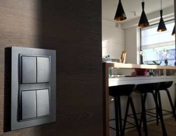 Komplexní řízení technologií rodinného domu - Varšava, Polsko