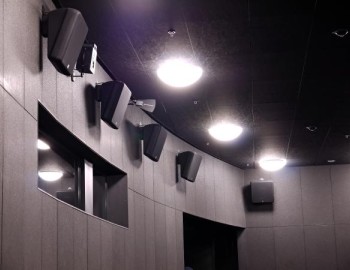 Hra světel ve Světě Techniky v Ostravě-Dolních Vítkovicích, Česká republika