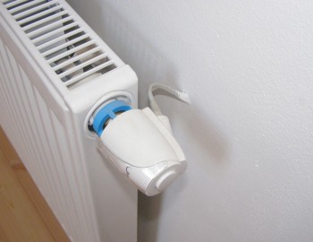 Systém řízení a vizualizace vícezdrojového vytápění rodinného domu ve Třtí