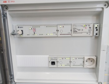 Stroj na řízené rozpouštění vodíku do vody pro Samsung Mobile Displays - Jižní Korea