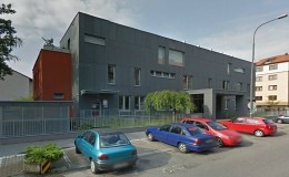 Měření, regulace a řízení vytápění, klimatizace a vzduchotechniky budovy se střešním bytem - Pardubice, Česká republika