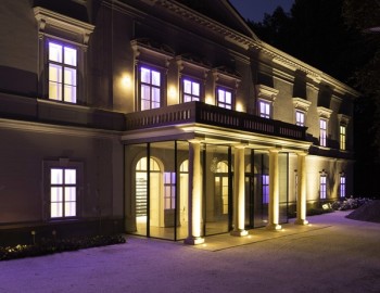 Zámek Ratměřice: místo, kde světla hrají hlavní roli