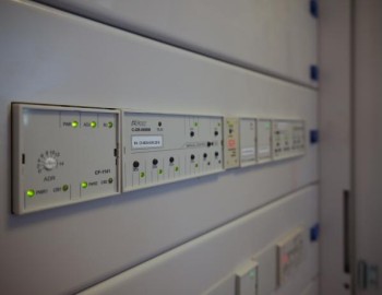 Řízení systému světel v Domu kultury AKORD Ostrava-Zábřeh, Česká republika