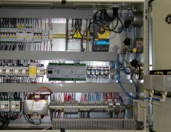 Řízení linky na protektorování pneumatik pro nákladní automobily - Ukrajina